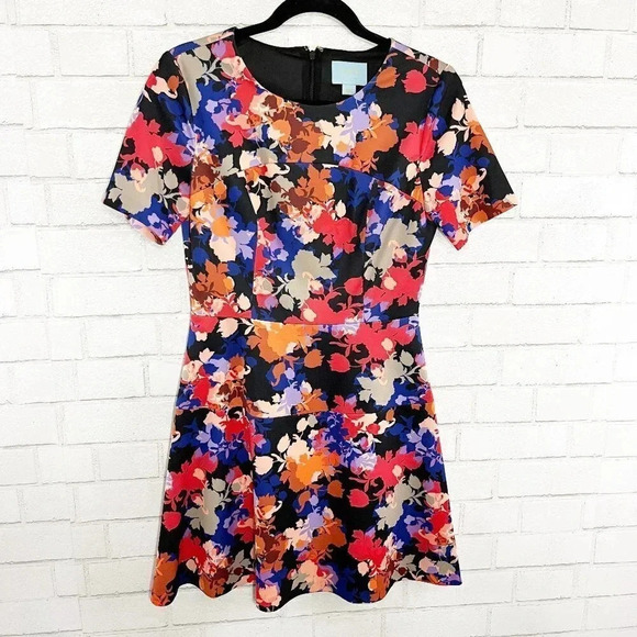 CeCe Colorful Black Floral Ponte Fit and Flare Dress Women's Size 6 - Picture 1 of 8